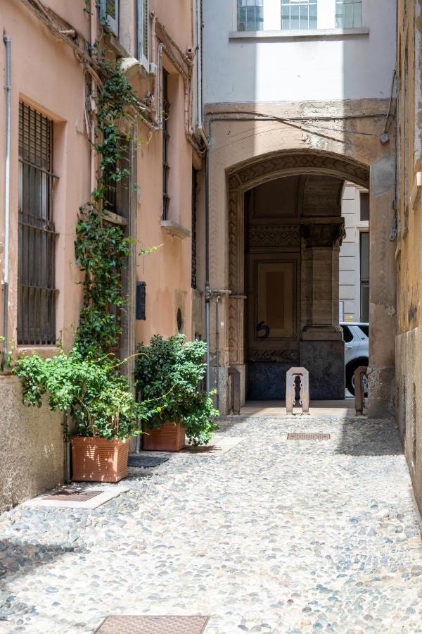 Centro Storico • Wi-Fi, Netflix E Terrazzo Lejlighed Pavia Eksteriør billede